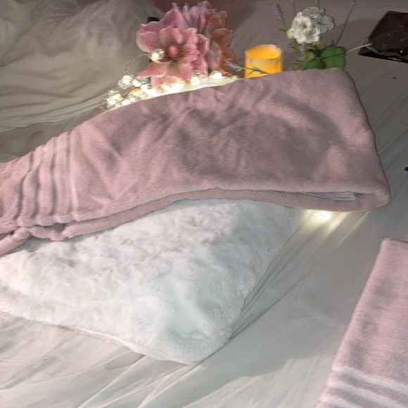 Gave to mom for her last Mother's Day 😢 😪 😔 - Picture 2 of 6